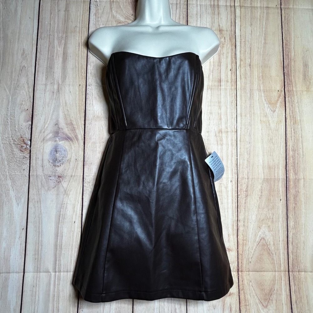 ASTR The Label Mini Dress S Brown Faux Leather Strapless Edgy Chic Night Out - Picture 2 of 11